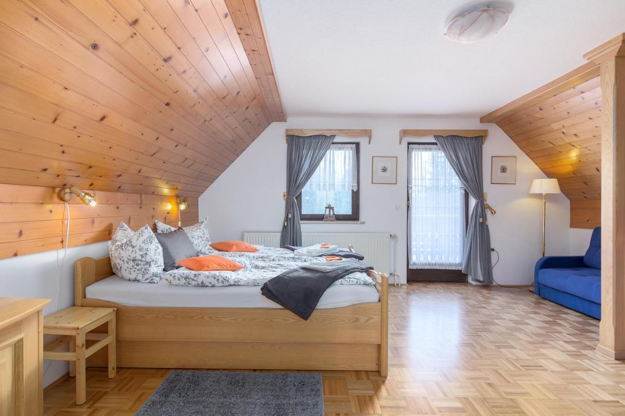 Apartments Ukanc Бохінь Екстер'єр фото